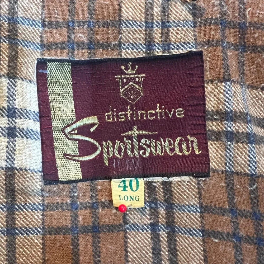 Distinctive Sportswear‎ Mens Jacket